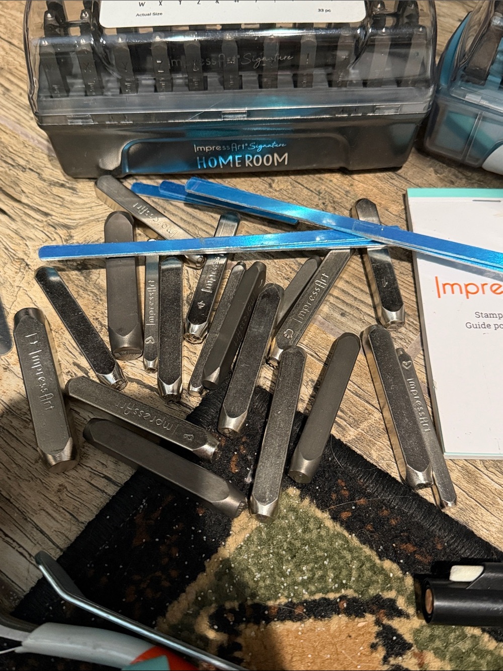 imPRESS Metal Stamping Starter Tools Kit - Aqua Blue - Picture 6 of 8
